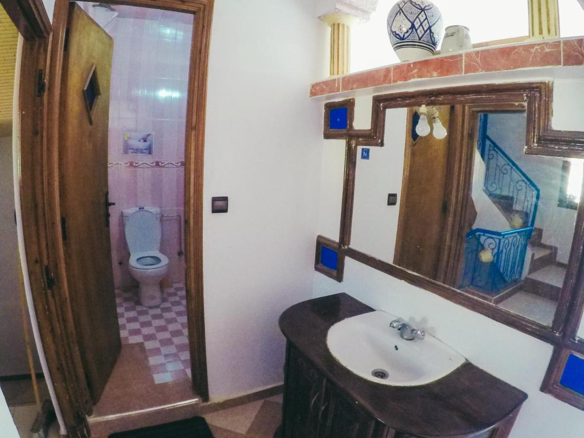 Tamraght White Hostel Экстерьер фото