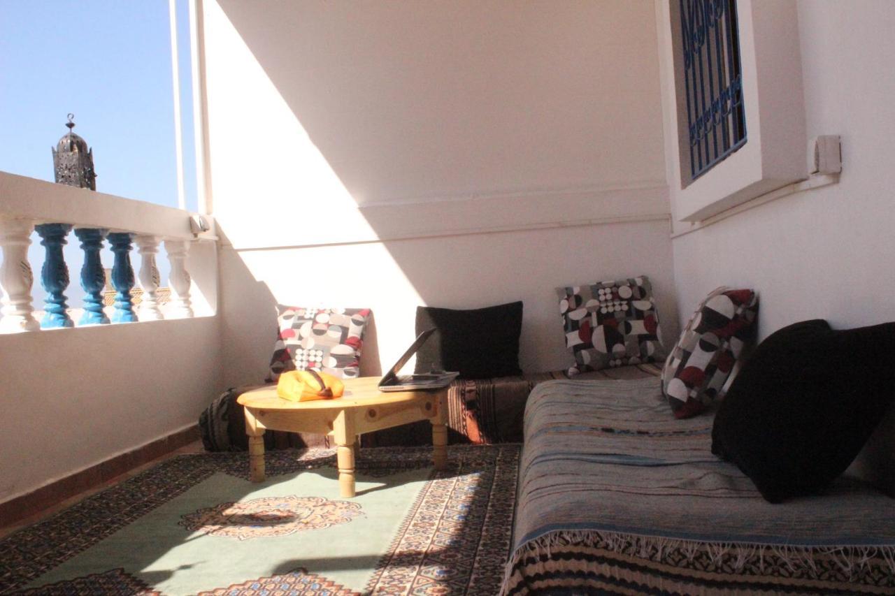 Tamraght White Hostel Экстерьер фото