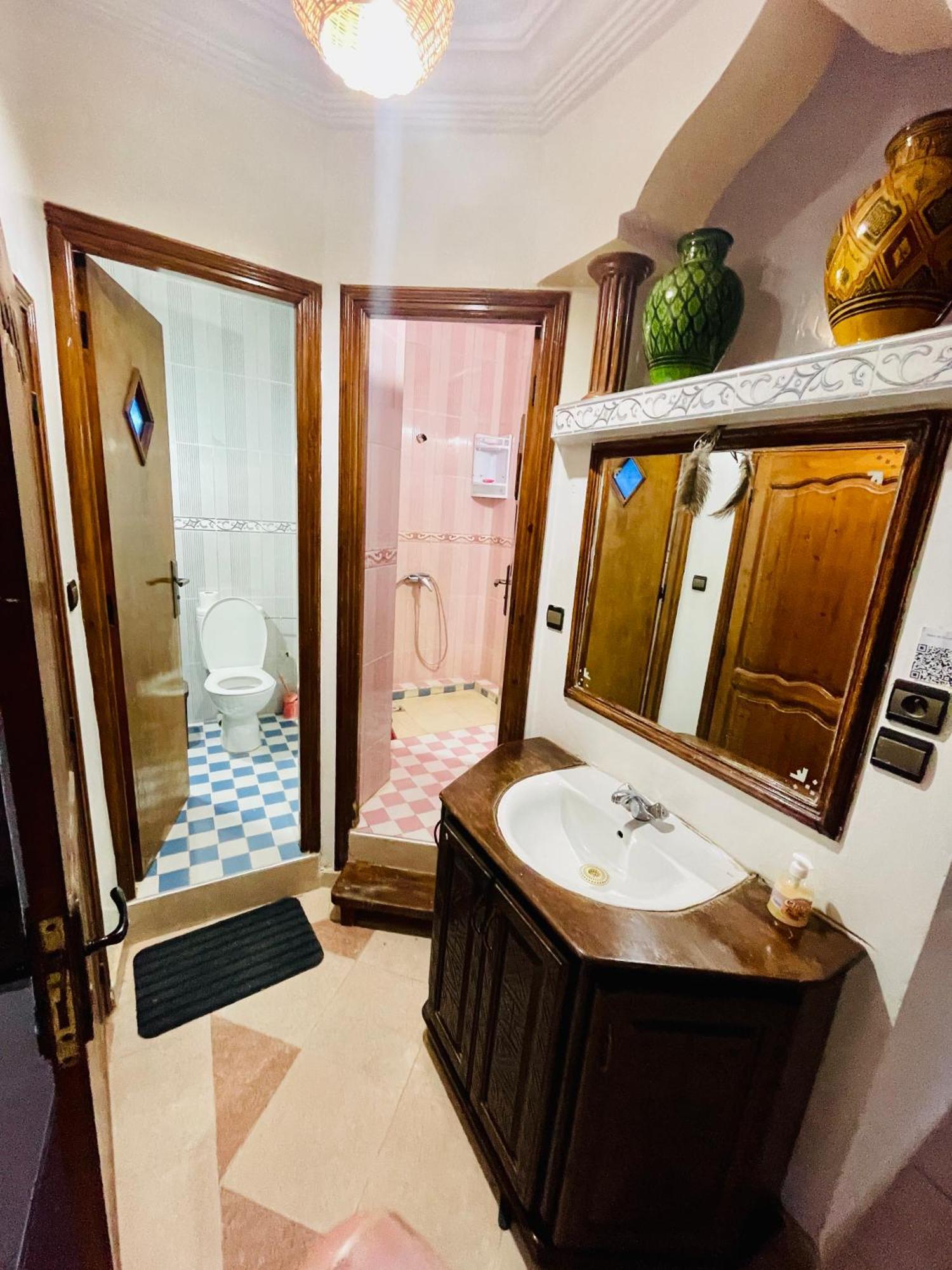 Tamraght White Hostel Экстерьер фото